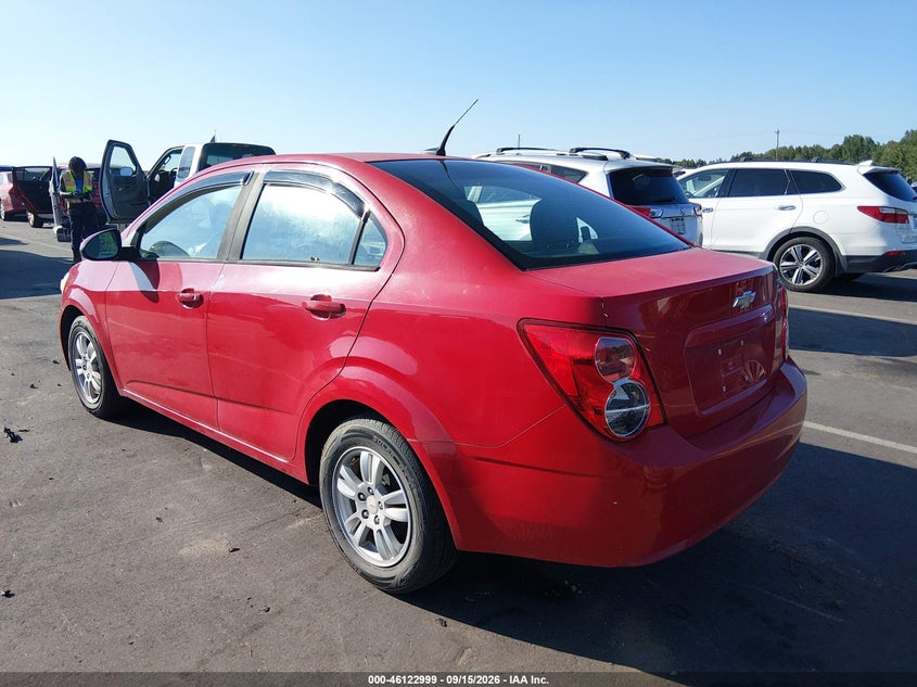 2012 CHEVROLET SONIC auction photo 3