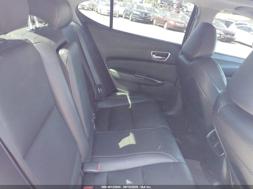 2018 ACURA TLX · Фото 8