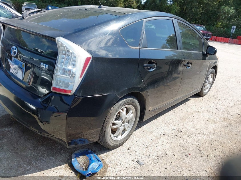 Vin: jtdkn3du1b0273038, lot: 46622765, toyota prius two 20114