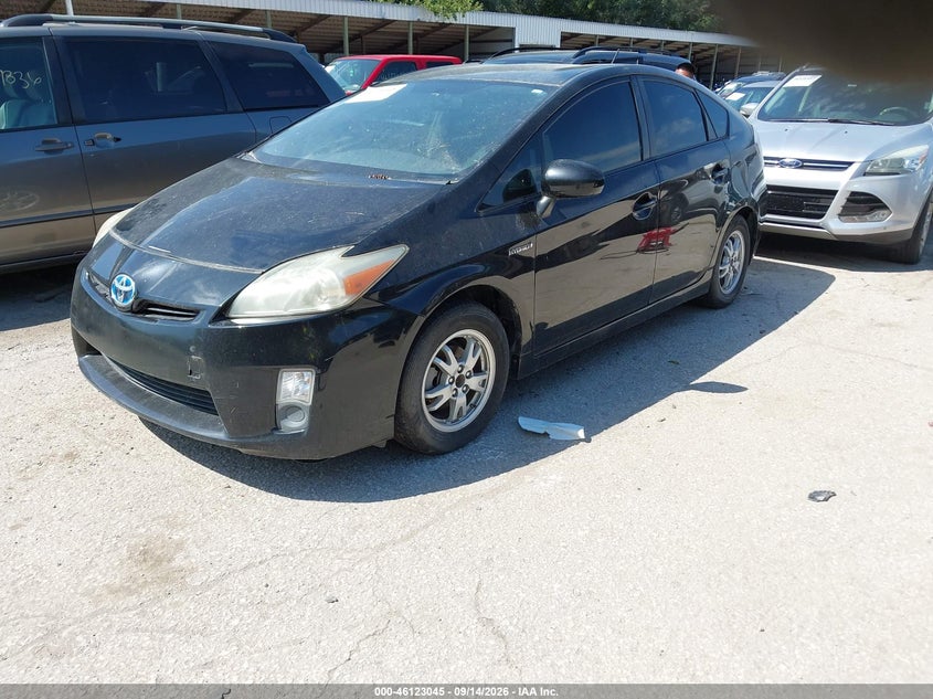 2011 TOYOTA PRIUS auction photo 2
