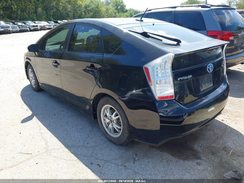 2011 TOYOTA PRIUS auction photo 3