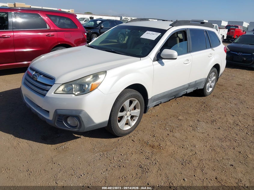 2014 SUBARU OUTBACK auction photo 2