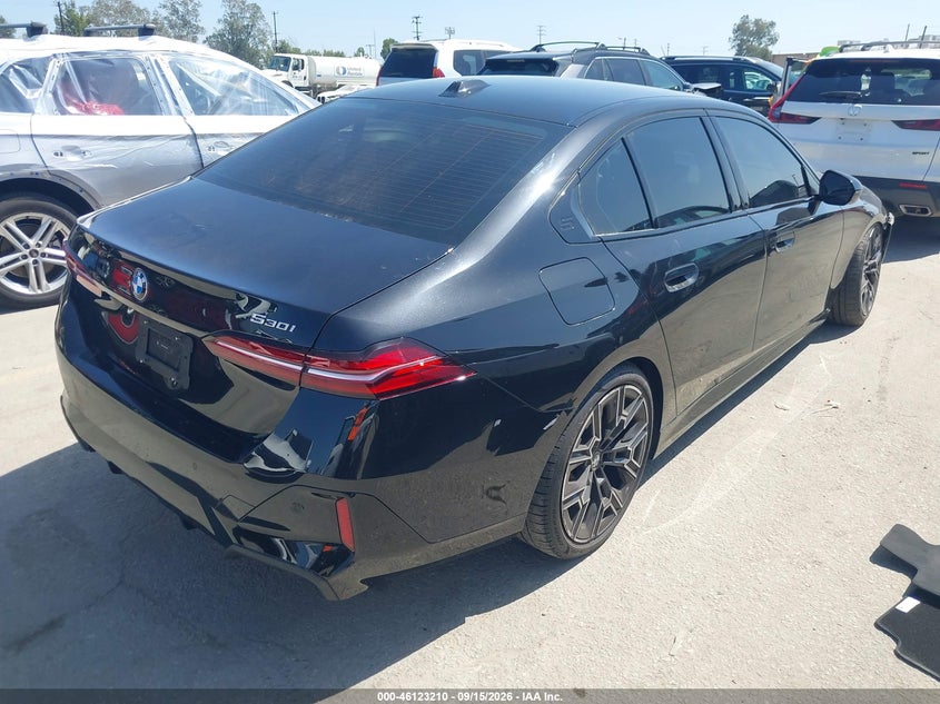 Vin: wba43fj03rct10968, lot: 46622930, bmw 530i 20244