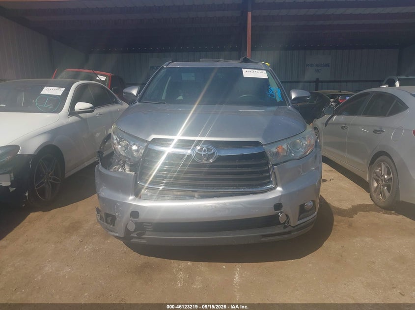 TOYOTA HIGHLANDER - zdjęcie 12