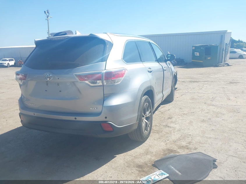 TOYOTA HIGHLANDER - zdjęcie 4