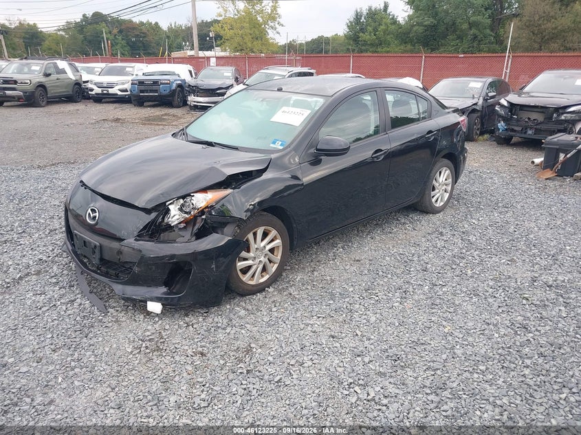 Vin: jm1bl1tg3d1849327, lot: 46622945, mazda mazda3 i sv 20132