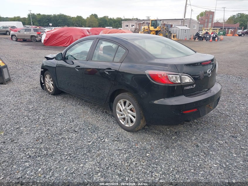 Vin: jm1bl1tg3d1849327, lot: 46622945, mazda mazda3 i sv 20133