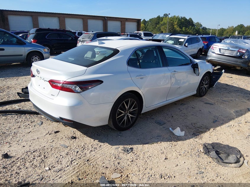 TOYOTA CAMRY - zdjęcie 4