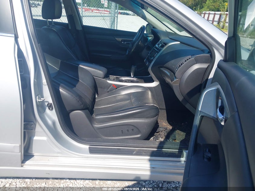 Фото 5 - NISSAN ALTIMA