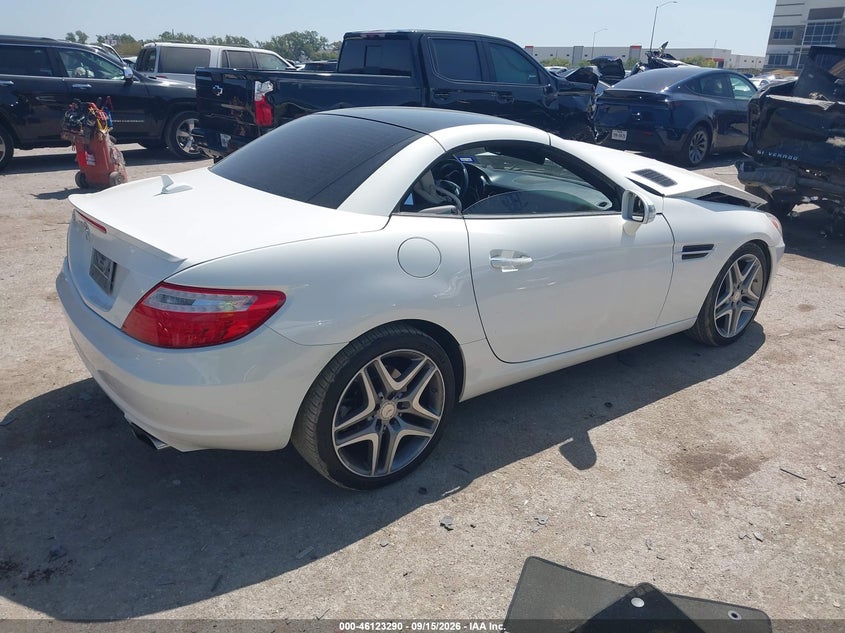 Vin: wddpk4ha9ef092197, lot: 46623010, mercedes-benz slk 250 20144