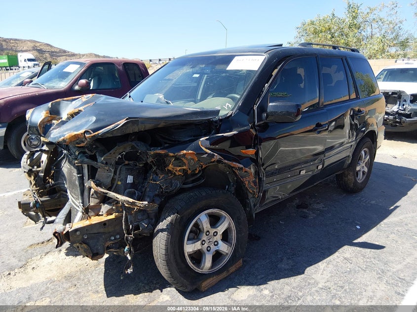 2008 Honda Pilot, Front End, IAAI, VIN 5FNYF285X8B002123 — photo 2