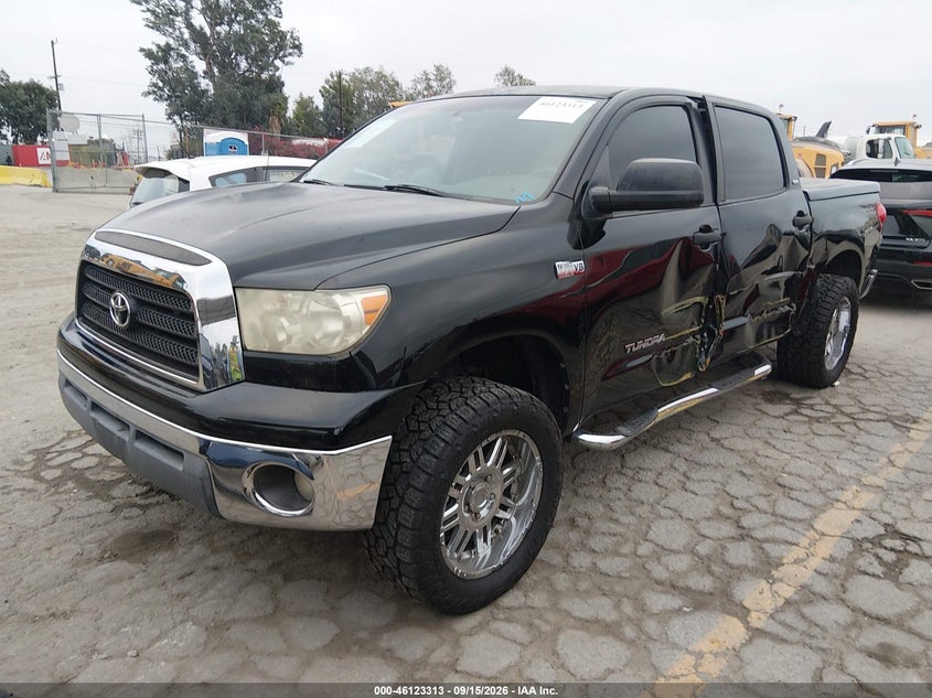 2008 Toyota Tundra Sr5 5.7L V8, Левый бок, IAAI, VIN 5TFDV54108X073035 — фото 2