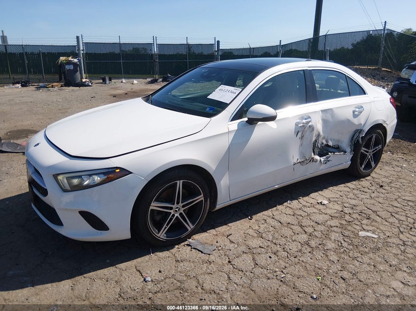 Vin: wdd3g4eb1kw012450, lot: 46623086, mercedes-benz a 220 20192