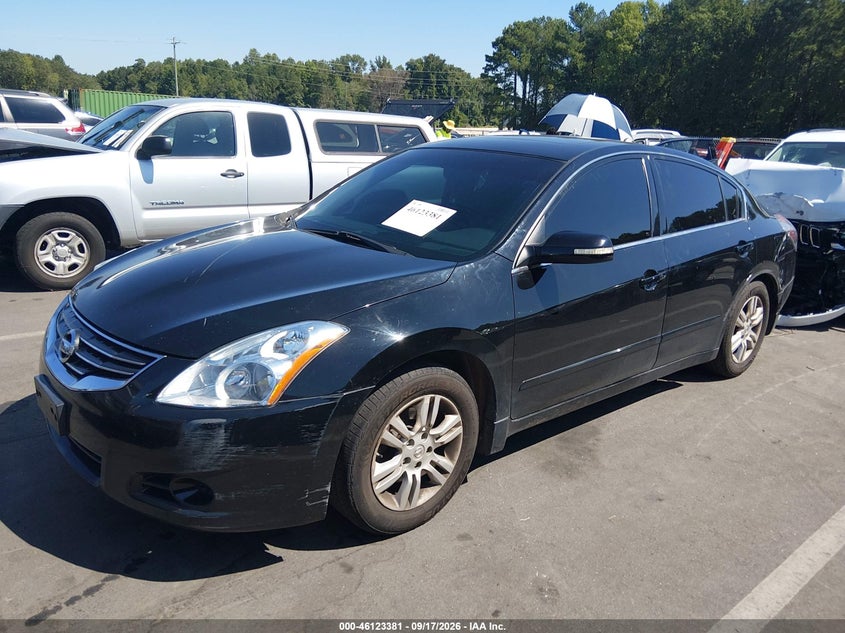 2010 NISSAN ALTIMA auction photo 2