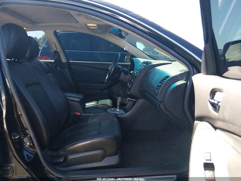2010 NISSAN ALTIMA auction photo 5