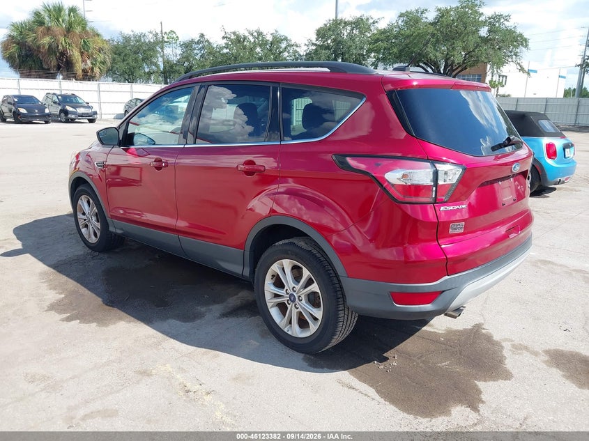 Vin: 1fmcu0g98jub49381, lot: 46623102, ford escape se 20183