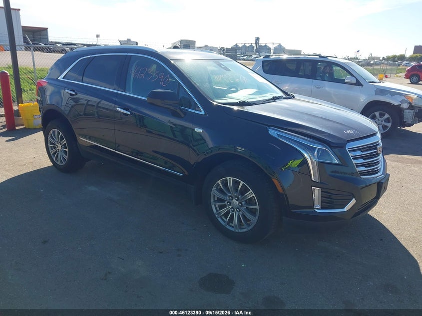 CADILLAC XT5 - zdjęcie 1
