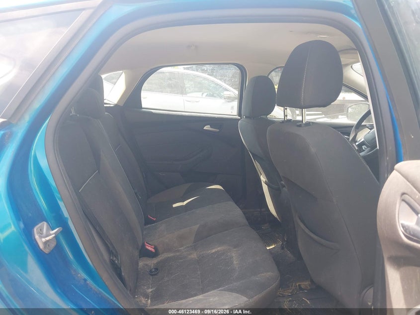 FORD FOCUS 2014 VIN 1FADP3K28EL148714