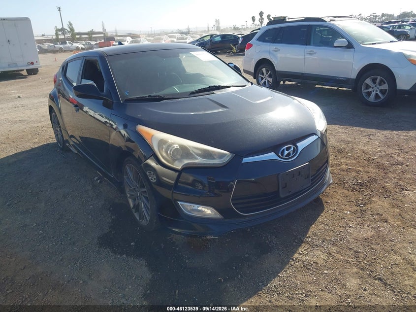 2013 HYUNDAI VELOSTER auction photo 6