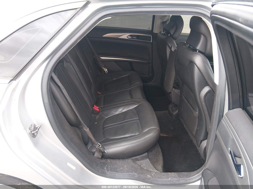2013 LINCOLN MKZ auction photo 8