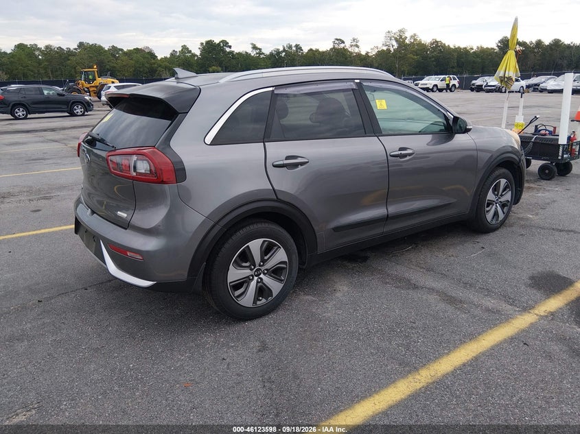 2017 KIA NIRO auction photo 4