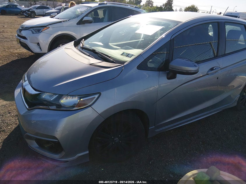 2018 HONDA FIT auction photo 2