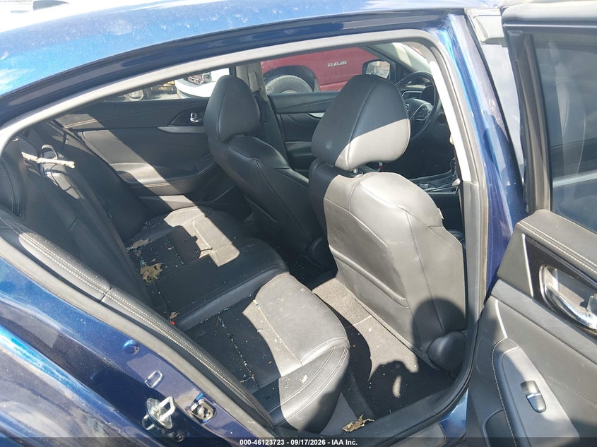 2017 NISSAN MAXIMA auction photo 8