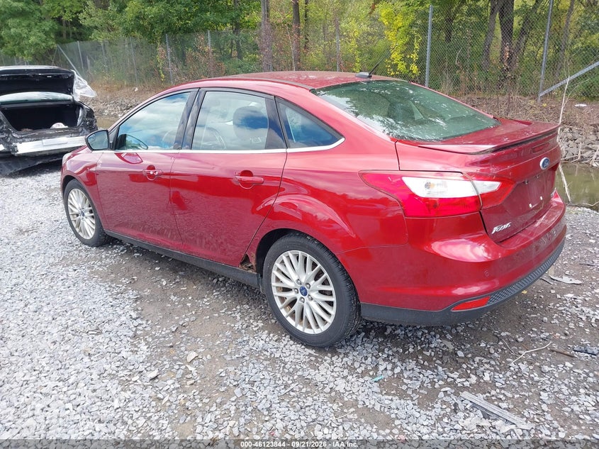 Vin: 1fadp3j27dl239859, lot: 46623564, ford focus titanium 20133