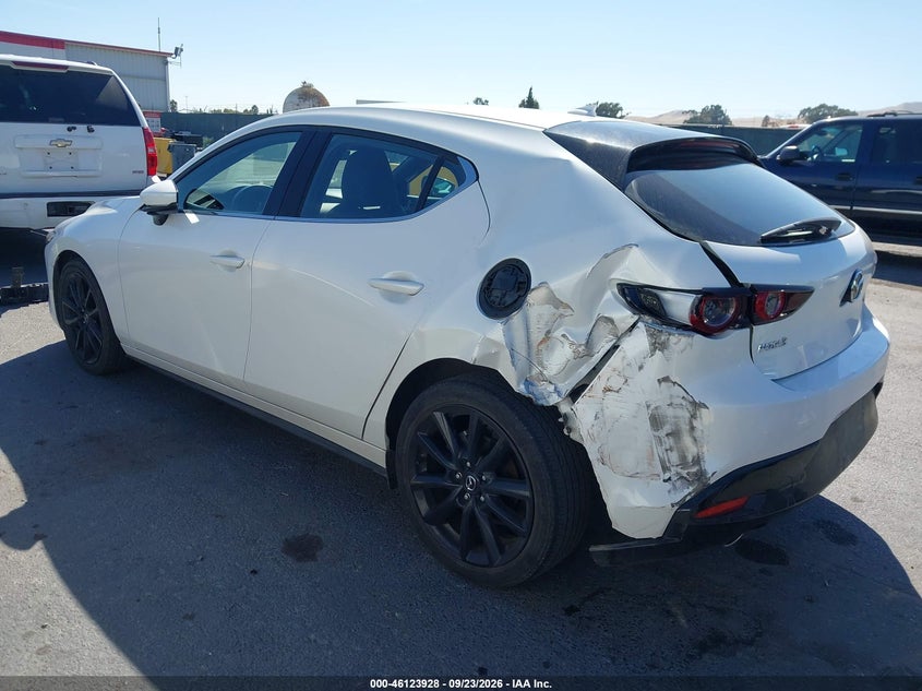 Vin: jm1bpanm6l1172229, lot: 46623648, mazda mazda3 premium package 20203