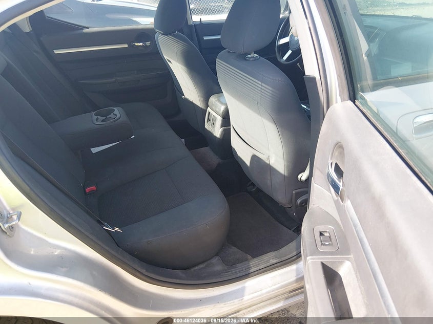 2010 DODGE CHARGER auction photo 8