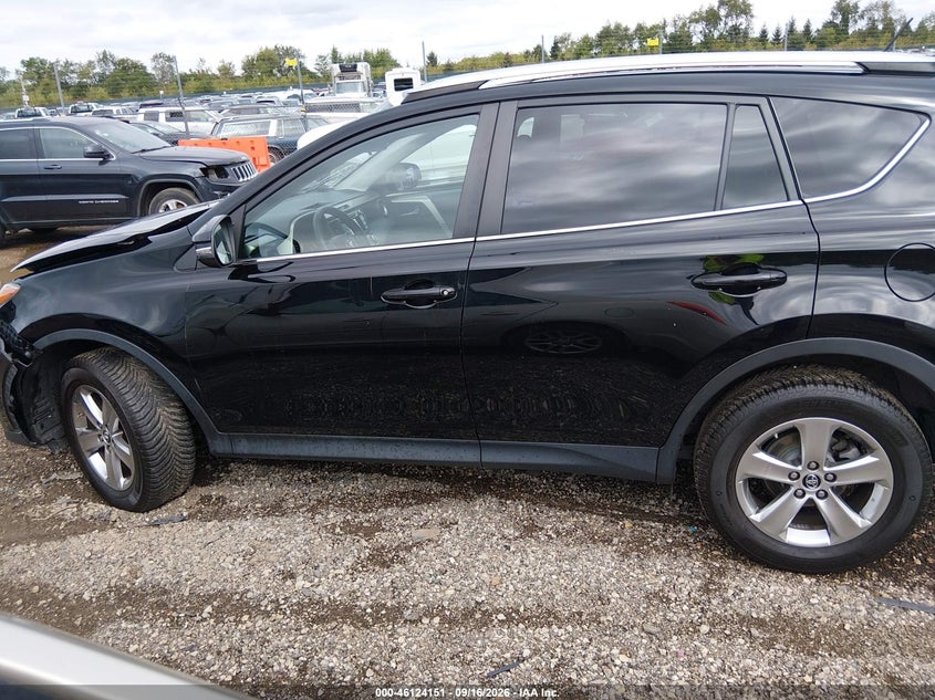 TOYOTA RAV4 - zdjęcie 14
