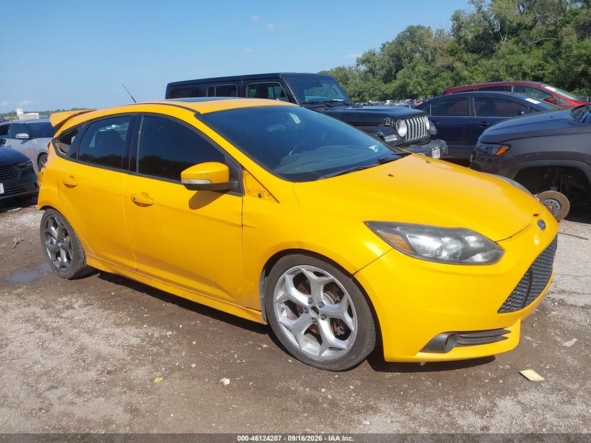 Vin: 1fadp3l93dl254613, lot: 46623927, ford focus st 2013 img_1