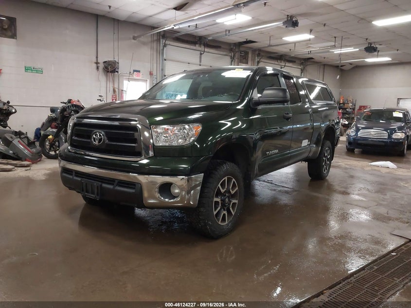 2013 Toyota Tundra, Undercarriage, IAAI, VIN 5TFUM5F12DX040032 — photo 2