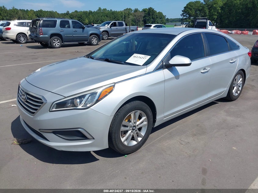 2016 Hyundai Sonata, Правый зад, IAAI, VIN 5NPE24AF4GH403597 — фото 2