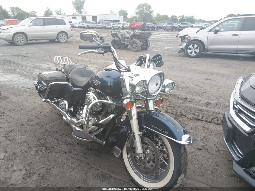 HARLEY-DAVIDSON FLHRC 2013