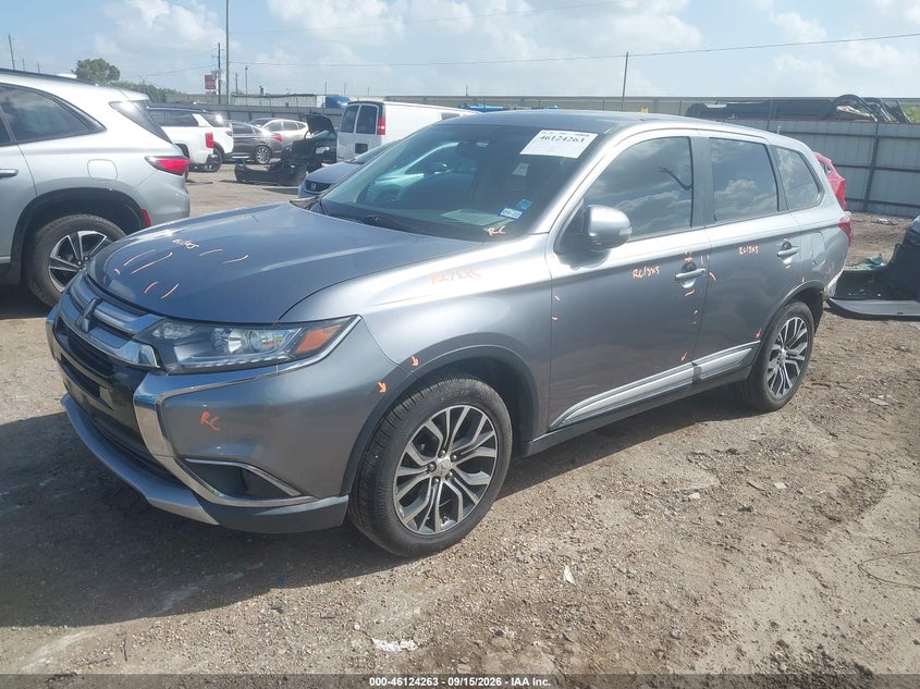 Vin: ja4ad3a38gz015459, lot: 46623983, mitsubishi outlander se/sel 20162