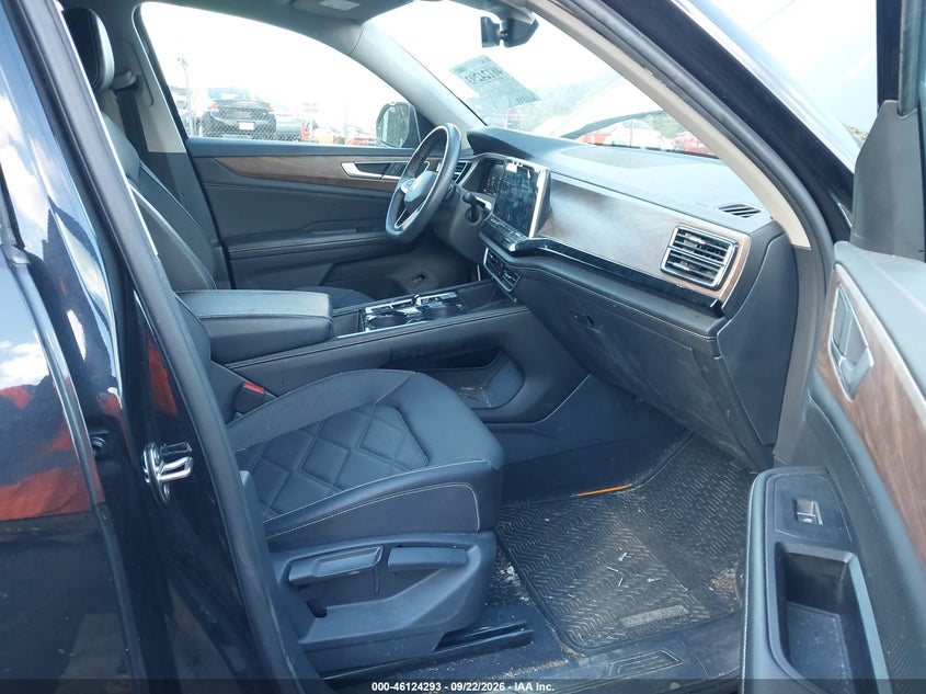 VOLKSWAGEN ATLAS 2024 VIN 1V2KR2CA0RC530803