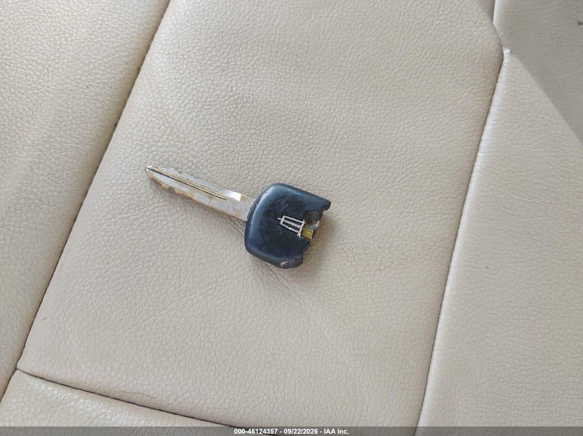 LINCOLN MARK LT 2006 VIN 5LTPW18506FJ14263