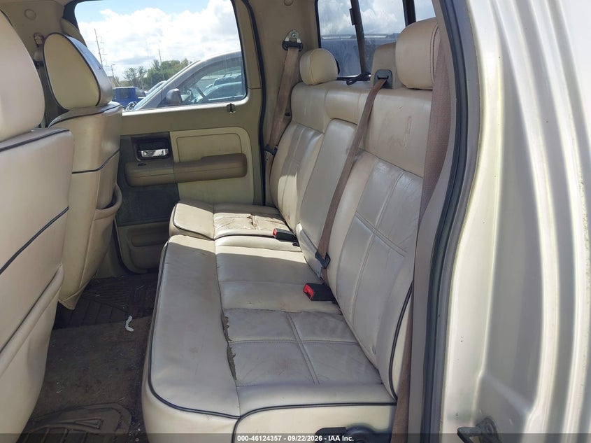 LINCOLN MARK LT 2006 VIN 5LTPW18506FJ14263