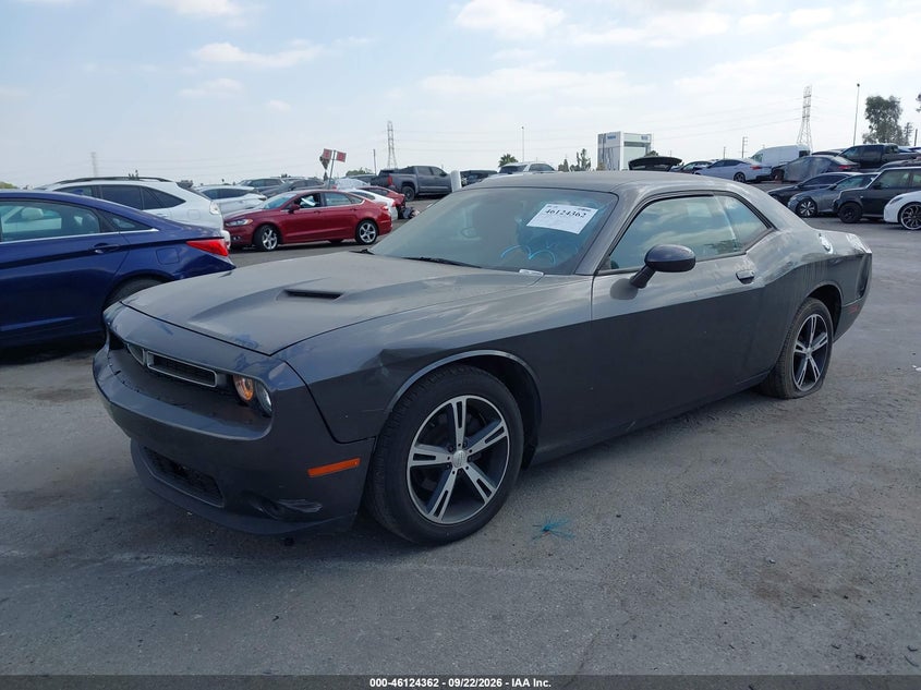 2016 DODGE CHALLENGER auction photo 2