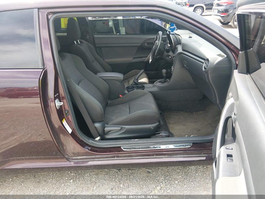 SCION TC 2013 VIN JTKJF5C70D3046126