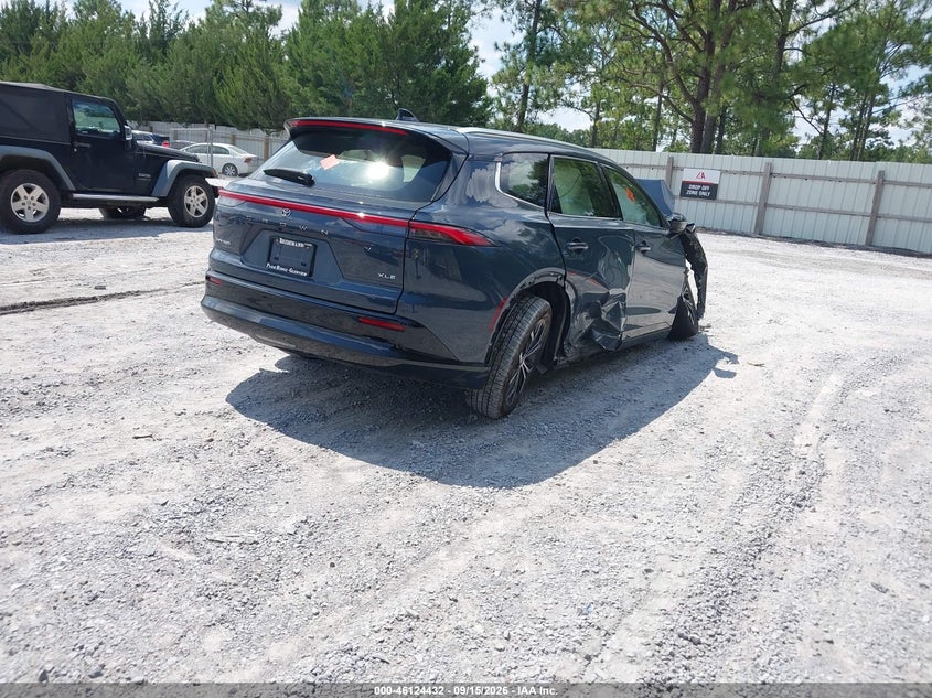 Vin: jtdacaaj2s3004318, lot: 46624152, toyota crown signia xle 20254