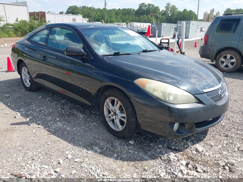2004 Toyota Camry Solara Se