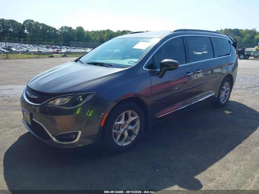 Vin: 2c4rc1bg6hr638091, lot: 46624188, chrysler pacifica touring-l 20172