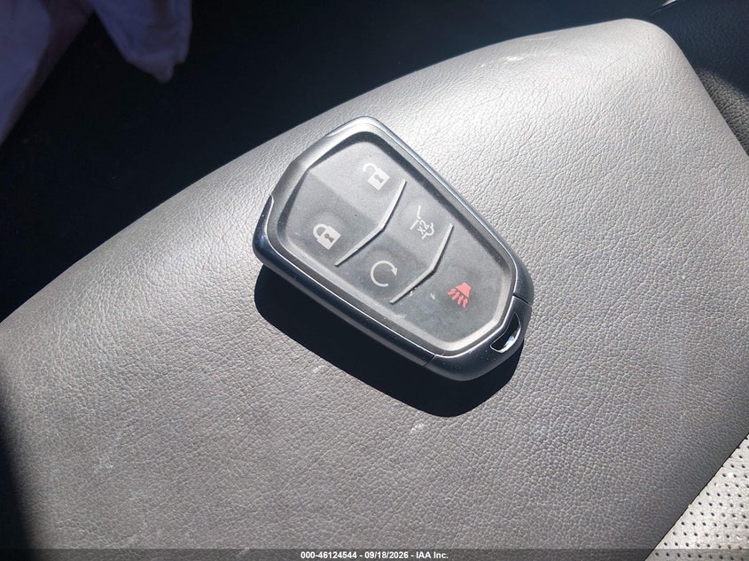 CADILLAC XT5 - zdjęcie 11