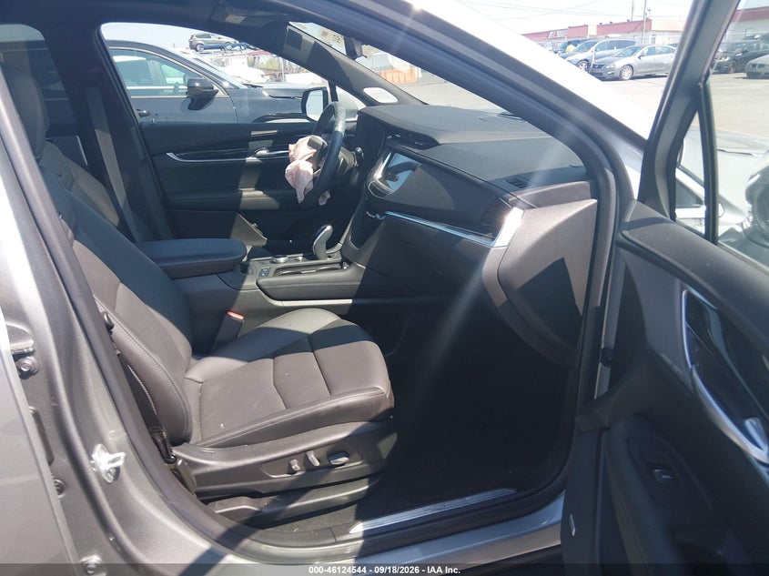 CADILLAC XT5 - zdjęcie 5