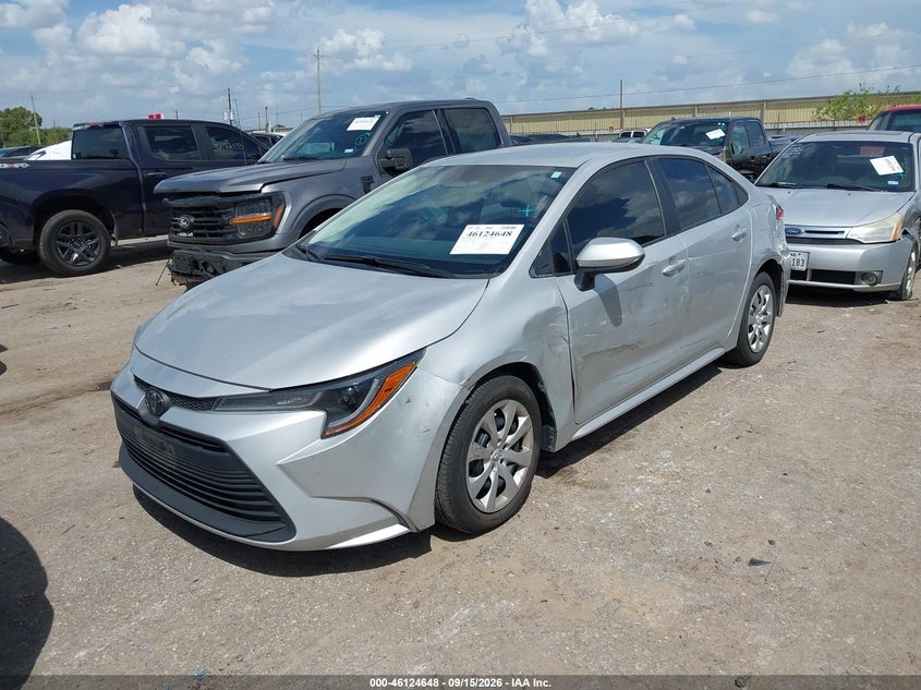 2024 Toyota Corolla, Left Side, IAAI, VIN 5YFB4MDE8RP108993 — photo 2