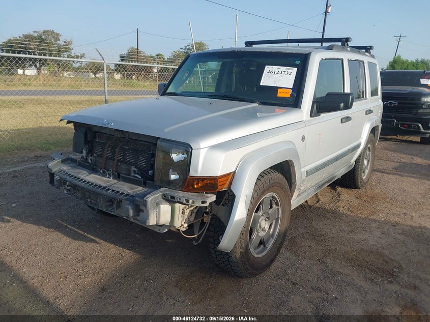 2006 Jeep Commander, Right Front, IAAI, VIN 1J8HG48N76C247151 — photo 2