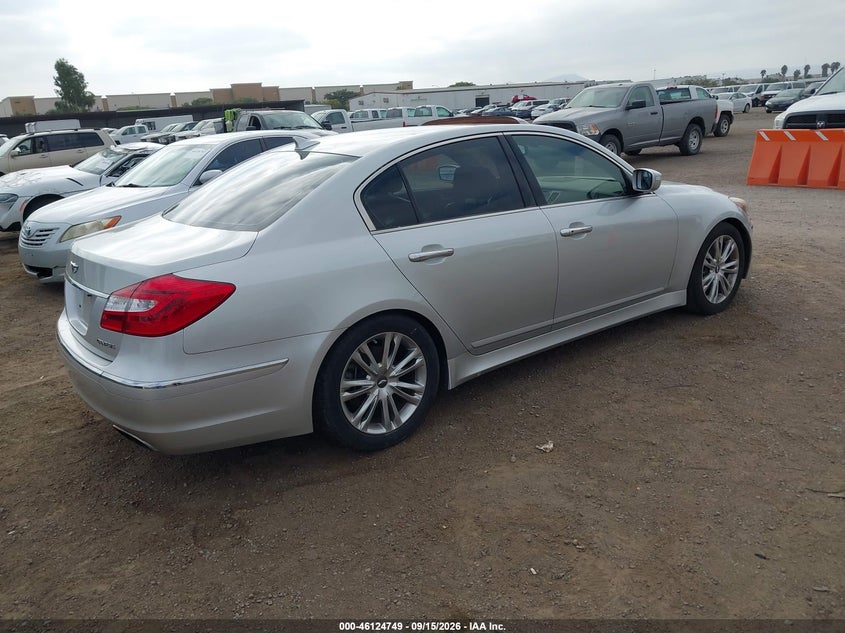 2012 HYUNDAI GENESIS auction photo 4