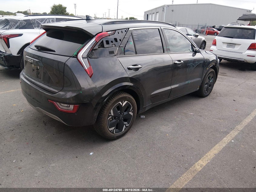 Vin: kndct3l12p5044833, lot: 46624486, kia niro ev wave 20234
